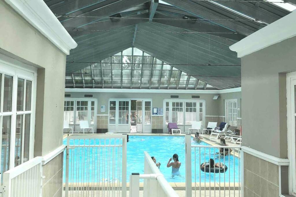 Appartement 2 Chambres Couleur Dune, Piscine, Parking Gratuit Le Touquet Exteriör bild